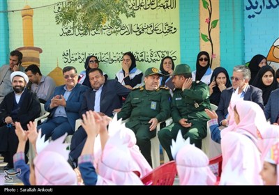 جشن شکوفه‌ها در کرمان