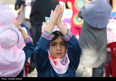 جشن شکوفه‌ها در کرمان