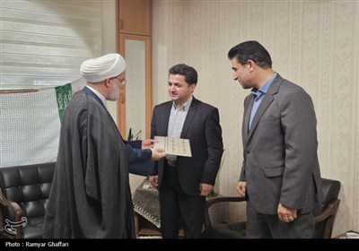 دیدار مدیرکل جدید صدا و سیما با نماینده ولی‌فقیه در کردستان