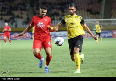 شکست سپاهان در برابر قهرمان لیگ