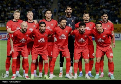 شکست سپاهان در برابر قهرمان لیگ