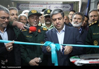 آیین گشایش نمایشگاه رزمی و فرهنگی دفاع مقدس در اردبیل به روایت تصویر
