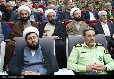 آیین گشایش نمایشگاه رزمی و فرهنگی دفاع مقدس در اردبیل به روایت تصویر