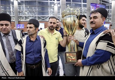 ورود تیم ملی کشتی فرنگی به ایران