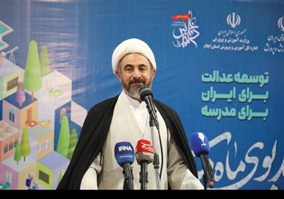 ايلام،دشمنان،ايران،نسل،جمعه،تأكيد،فرهنگي،ايستادگي،آيين،نوجوانان
