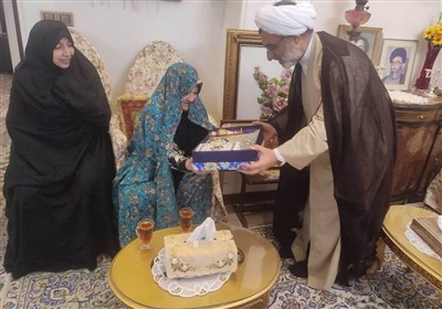 مادر،انقلاب،خسروپناه،انا،حضرتعالي،حدادعادل،بانوي،غلامعلي،وال ...
