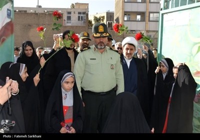 روایتی از نخستین روز مدرسه فرزند شهید در استان مرکزی