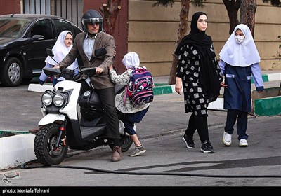 آیین بازگشایی مدارس در مدرسه شهید رحمانی