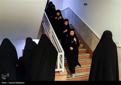 حضور رئیس مجلس در مدرسه دخترانه فاطمیون تهران به مناسبت آغاز سال تحصیلی جدید