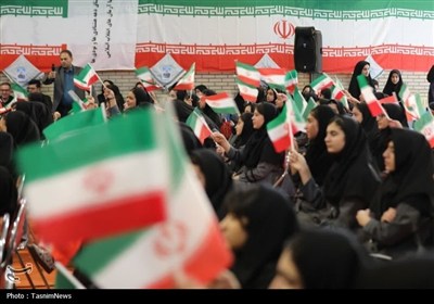 آیین نواختن زنگ مدارس در استان ایلام