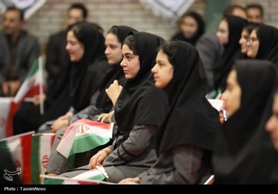 آیین نواختن زنگ مدارس در استان ایلام