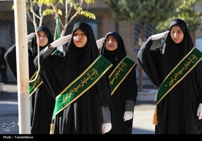 آیین نواختن زنگ مدارس در استان ایلام