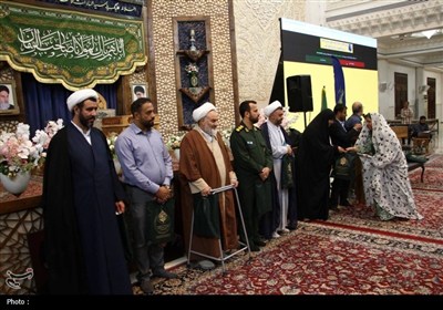 محفل انس با قرآن کریم؛ گرامی‌داشت هفته دفاع مقدس در حرم شاهچراغ