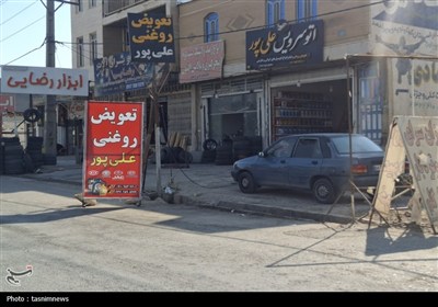 سد معبر اصناف در یاسوج؛ پیاده‌روها در تسخیر بساط‌گستران