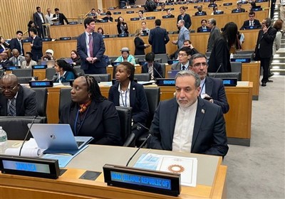 Iranian FM Urges Rejection of Unilateralism at UN Meeting