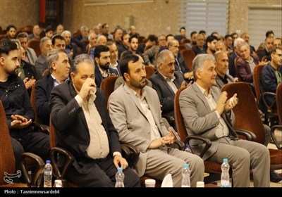 نشست توسعه‌ای گرمی و انگوت با حضور استاندار و نماینده مجلس