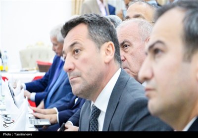 بازدید هیأت تجاری کشور آذربایجان از بندر شهید رجایی