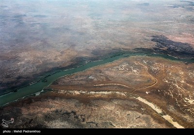 از سرگیری عملیات هوایی مهار آتش‌سوزی هورالعظیم
