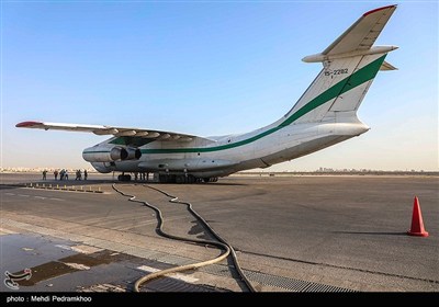 از سرگیری عملیات هوایی مهار آتش‌سوزی هورالعظیم
