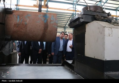 بازدید استاندار کرمان از چند واحد صنعتی