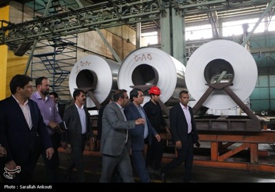 بازدید استاندار کرمان از چند واحد صنعتی
