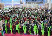 استقبال هزاران دانش‌آموز سمنانی از کنگره شهدا