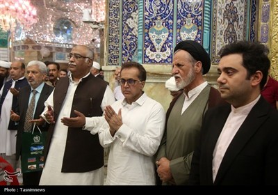 تشرف سفیر پاکستان به حرم حضرت معصومه(س)