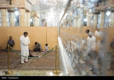 تشرف سفیر پاکستان به حرم حضرت معصومه(س)