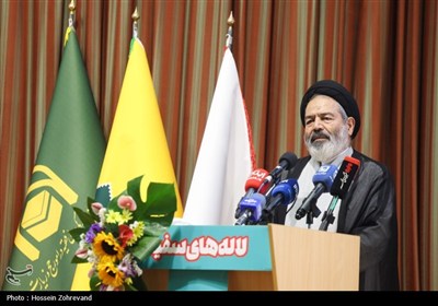 بزرگداشت شهدای منا