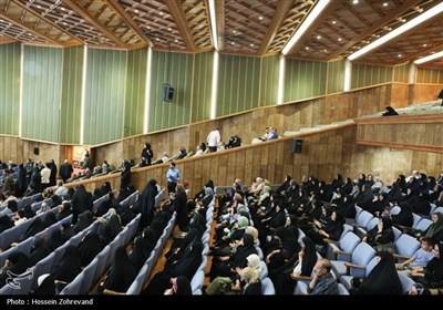 بزرگداشت شهدای منا