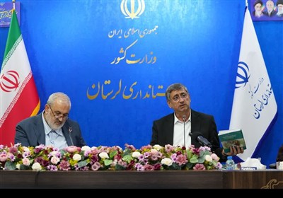 نشست وزیر نیرو با مجمع نمایندگان استان لرستان