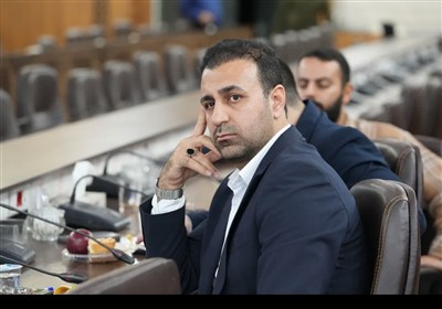 نشست وزیر نیرو با مجمع نمایندگان استان لرستان