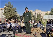 جوانان انقلاب به برکت ایستادگی در جنگ، به فناوری موشکی پیشرفته دست یافتند