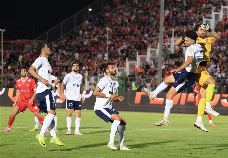 نقل دهان پرسپولیسی‌ها در این روزها؛ «درویش حیا کن، پرسپولیس رو رها کن» + فیلم