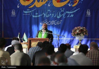 زمزمه ندبه انتظار در مسجد جمکران
