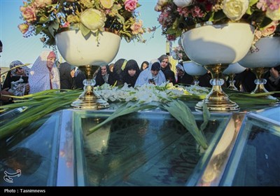 گلباران مزار شهدای گمنام و جنگ تحمیلی 12 روزه