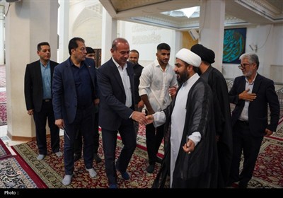 قهرمان کشتی جهان، خادم افتخاری حرم مطهر حضرت شاهچراغ (ع) شد