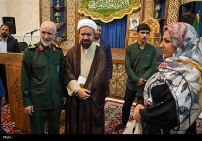قهرمان کشتی جهان، خادم افتخاری حرم مطهر حضرت شاهچراغ (ع) شد