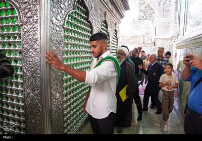 قهرمان کشتی جهان، خادم افتخاری حرم مطهر حضرت شاهچراغ (ع) شد