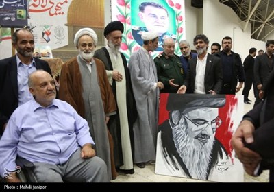 اولین سالروز شهادت شهید حسن نصرالله و شهید نیلفروشان در گلستان شهدای اصفهان