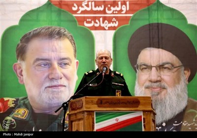 اولین سالروز شهادت شهید حسن نصرالله و شهید نیلفروشان در گلستان شهدای اصفهان