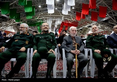 اولین سالروز شهادت شهید حسن نصرالله و شهید نیلفروشان در گلستان شهدای اصفهان