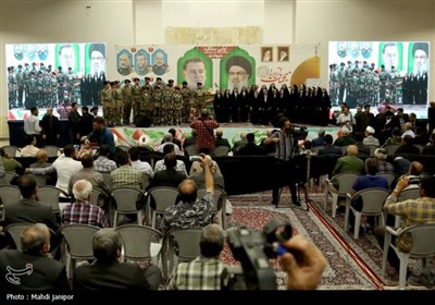اولین سالروز شهادت شهید حسن نصرالله و شهید نیلفروشان در گلستان شهدای اصفهان
