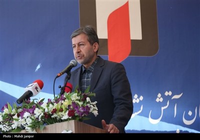 مراسم رژه خودروهای عملیاتی و امدادی سازمان آتش‌نشانی و خدمات ایمنی شهرداری اصفهان