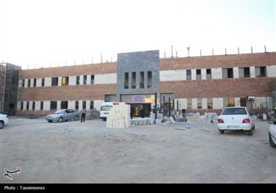 بازدید استاندار زنجان از فاز توانبخشی پروژه ایثارگران