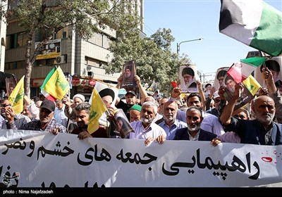 راهپیمای جمعه های خشم و نصر - مشهد