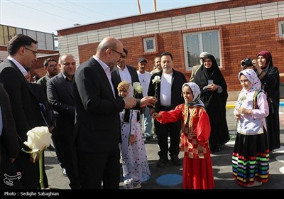 آئین افتتاح 2 مدرسه مشارکتی بنیاد مستضعفان و نوسازی مدارس در البرز