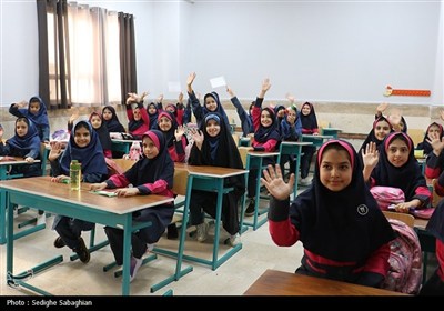 آئین افتتاح 2 مدرسه مشارکتی بنیاد مستضعفان و نوسازی مدارس در البرز