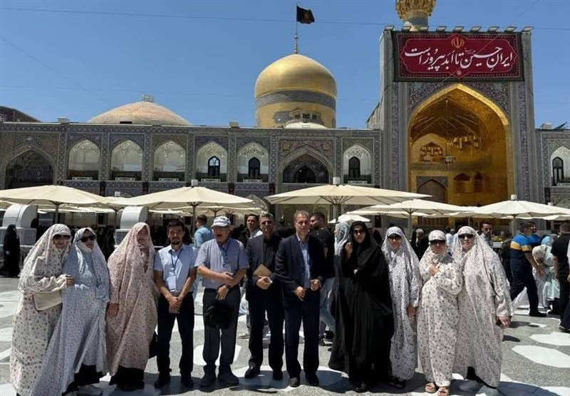 میزبانی حرم مطهر رضوی از زائران 98 کشور جهان درسال گذشته