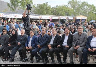 برگزاری دومین جشنواره ملی سیب مشگین‌شهر با استقبال پرشور مردم